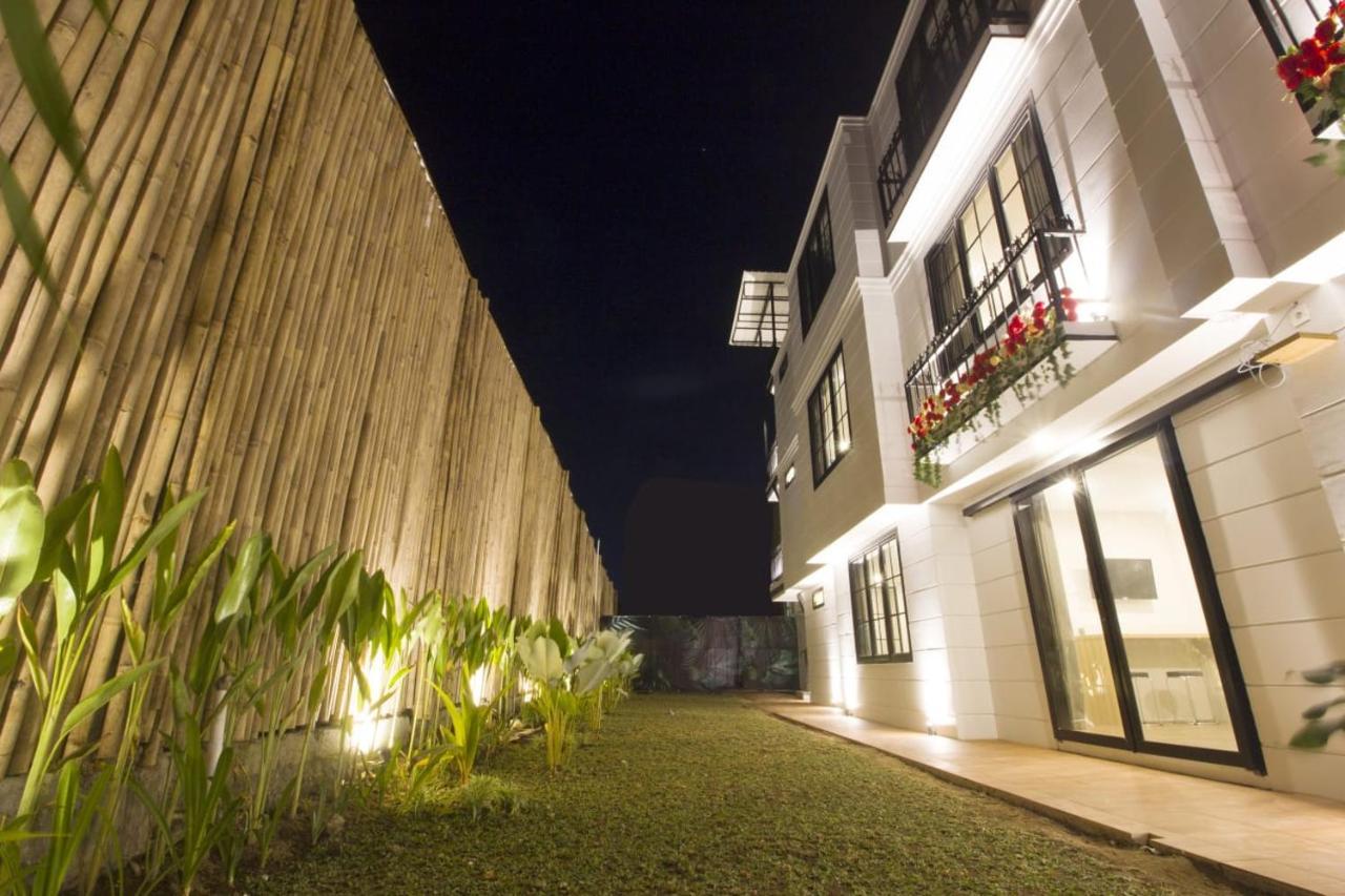 Hotel Pamela Bali Kerobokan Exterior foto